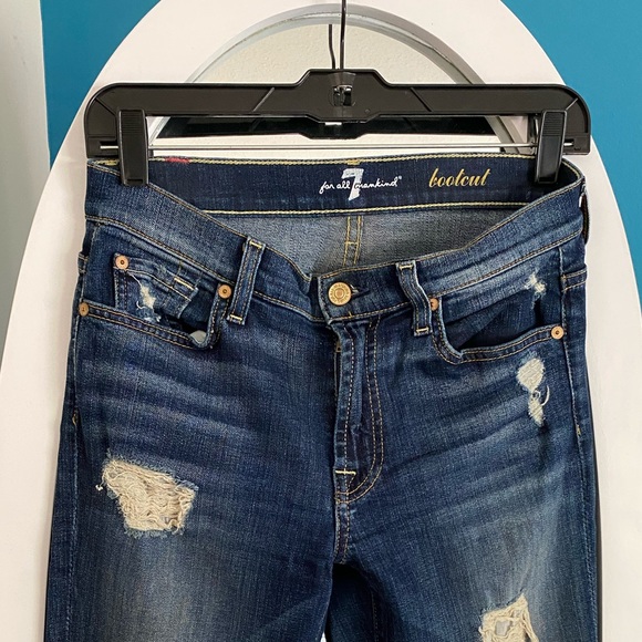 Super cool 7 For All Mankind distressed jeans.. - Picture 4 of 5